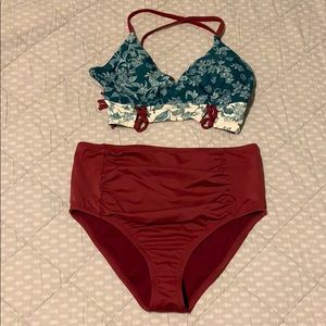 High waisted bikini